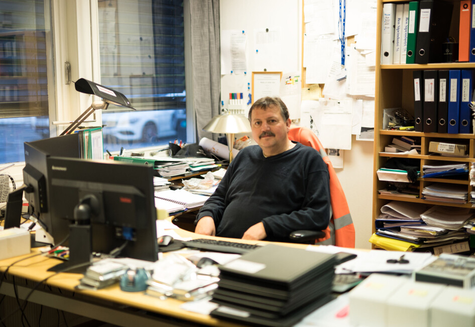 Rune Tøftum på sitt kontor.