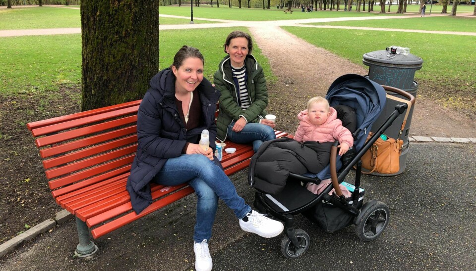 Frihet: Fra venstre: Sigrunn Reiestad (35), Randi Næss (45) og lille Nora Reiestad (10 mnd)