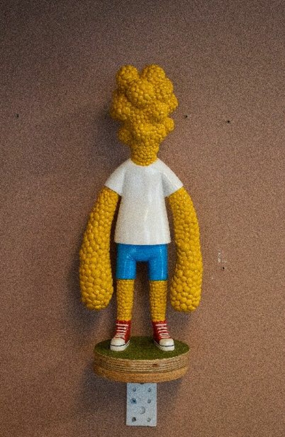 Simpson figur: Denne figuren er Jim Darbu sin favoritt fra det han har stilt ut.