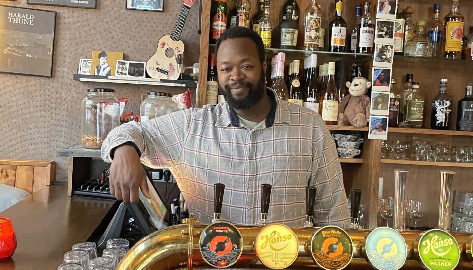 Daglig leder på Hytta bar, Alhagie Jacobsen Daglig leder på Hytta bar, Alhagie Jacobsen
