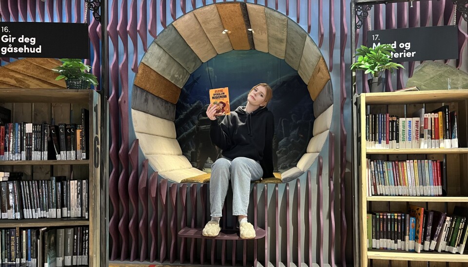 Ingrid Blancheflor Dorfman Dyrli har sin praksisperiode på ungdomsbiblioteket. Ingrid Blancheflor Dorfman Dyrli har sin praksisperiode på ungdomsbiblioteket.