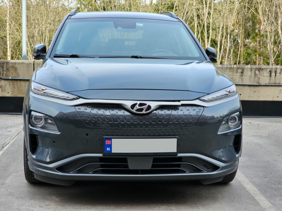 Dette er 2019 versjonen av Hyundai Kona. Det er en ny en som kommer til 2023.