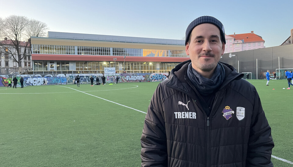 DRØMMEN KNUST: Hovedtreneren til Grüner, Danilo Henriquez før torsdagens oppgjør mot Grei.