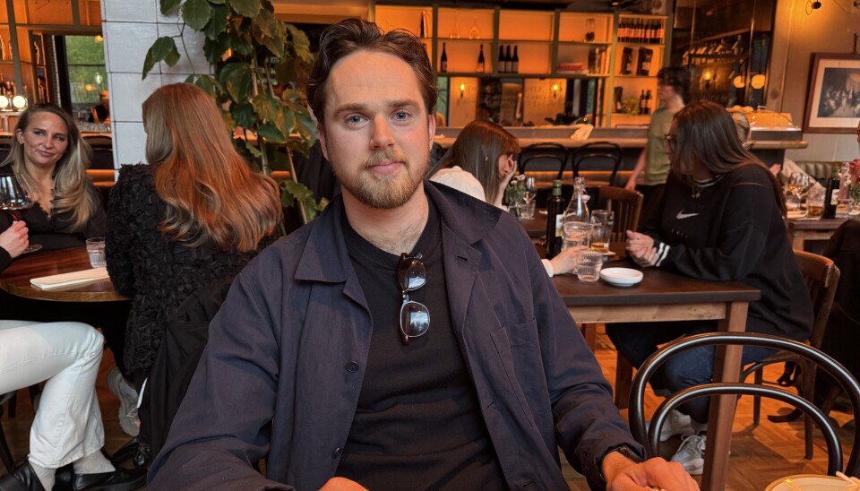 Vegard Axelsen stortrives i de nye lokalene