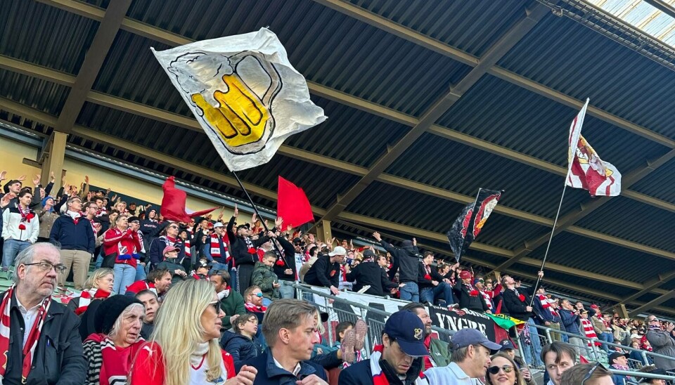 Den 12. spiller jobber iherdig i 90minutter Den 12. spiller jobber iherdig i 90minutter